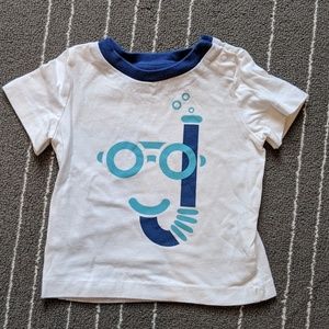 GAP T-shirt